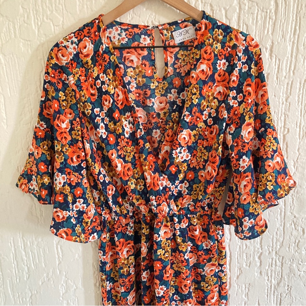 Anna Kay Floral Jumpsuit - Picture 3 of 11